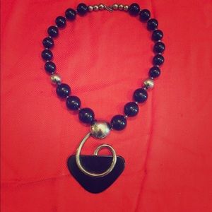 Dauplaise Collar Necklace